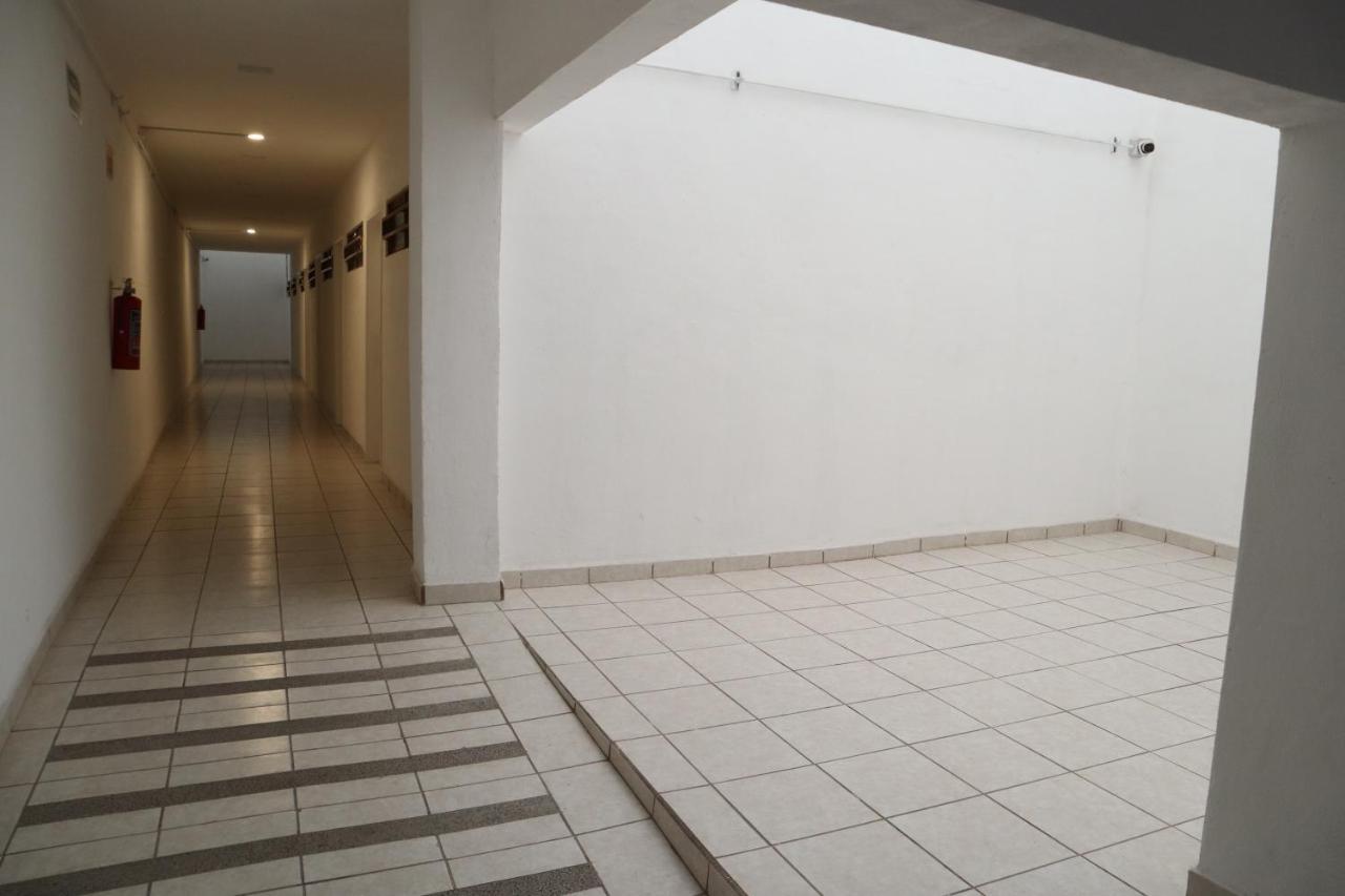 Hostal Purisima Hotel San Francisco Del Rincon ภายนอก รูปภาพ